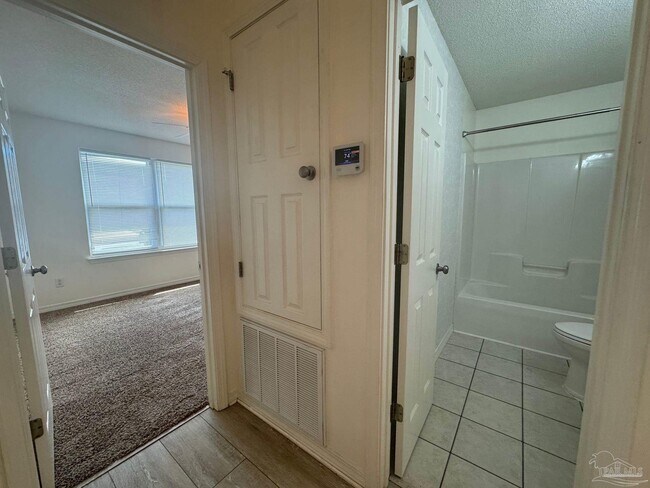 Building Photo - 314 Mizzen Ln
