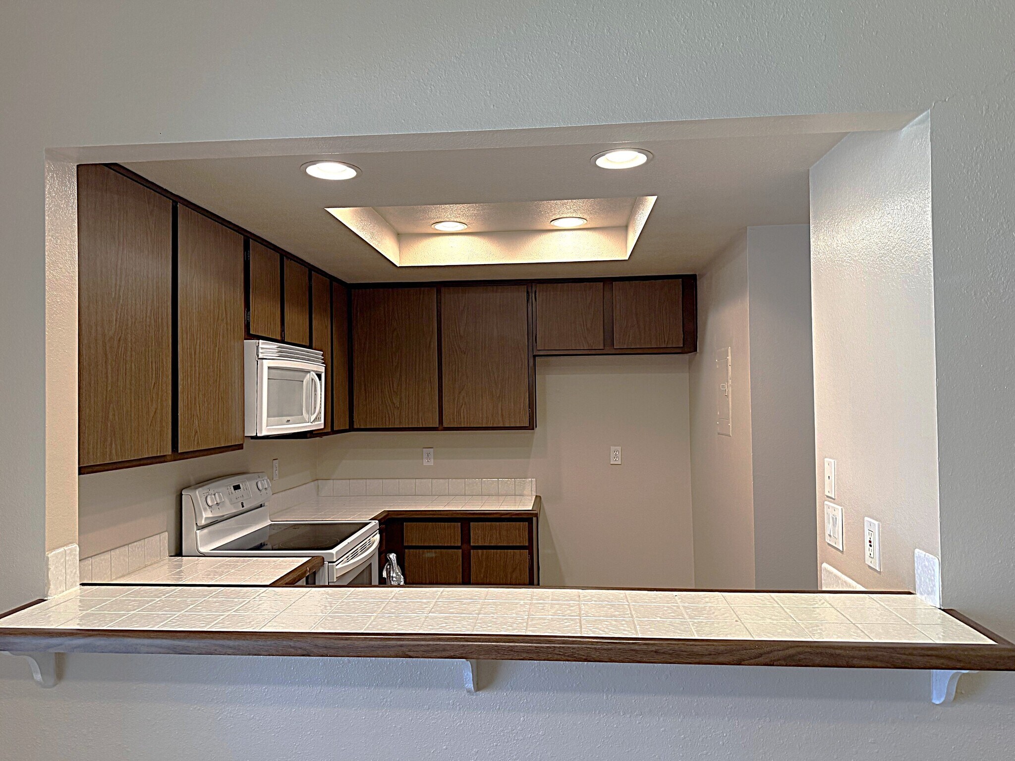 Kitchen shot two - 545 S Ranch View Cir