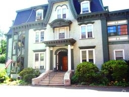 Building Photo - Oakwood Gardens