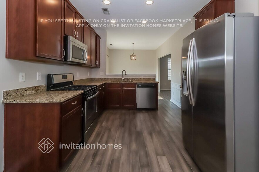 Building Photo - 12425 Bending Branch Rd