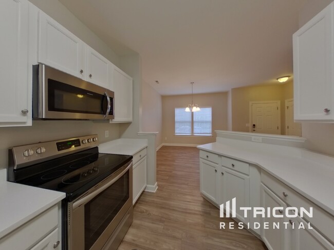 Building Photo - 509 Underhill Ln