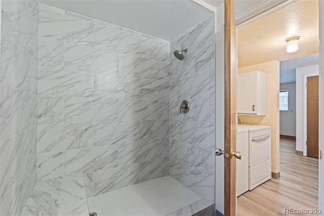 Building Photo - 6734 Hampton Dr