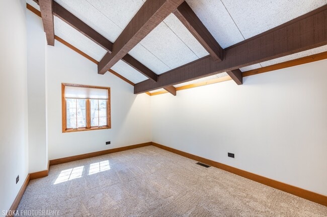 Building Photo - 2712 Ridge Ave