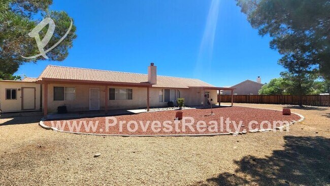 Building Photo - 20322 Skyline Ranch Dr