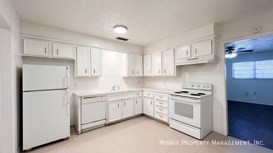 Building Photo - 5214 38th St