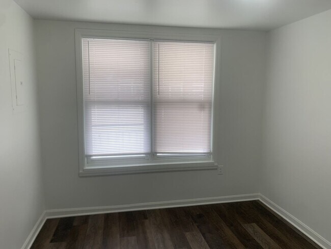 Building Photo - 41-43 North Main Street