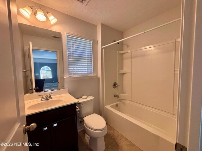 Building Photo - 15730 Spotted Saddle Cir