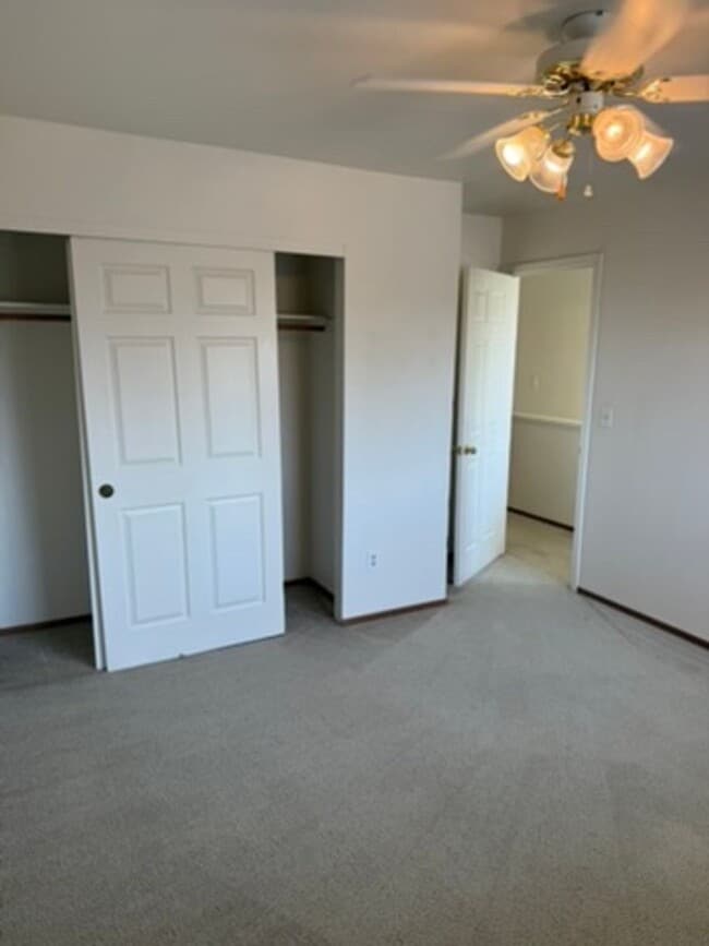 Building Photo - 4264 Stonewalk Ct