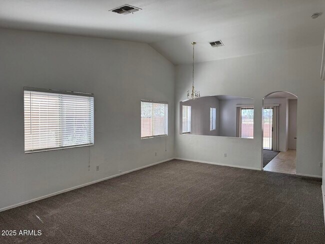 Building Photo - 8541 W Riley Rd