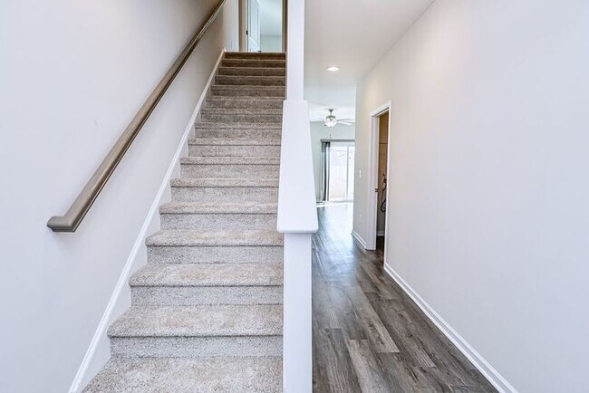 Building Photo - 318 Trail Branch Ct.