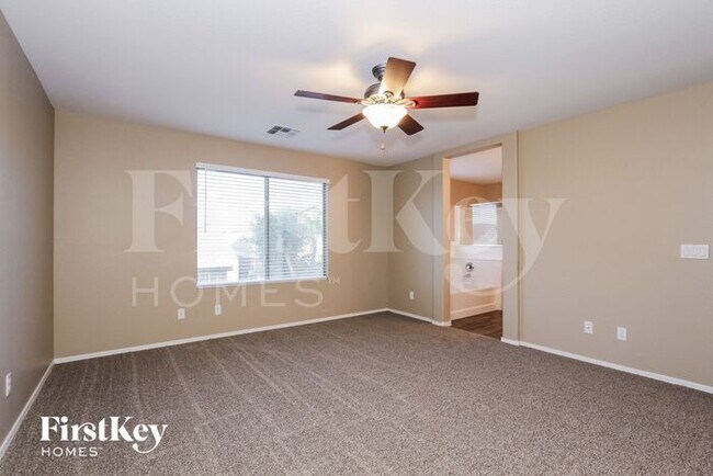 Building Photo - 17750 W Maui Ln