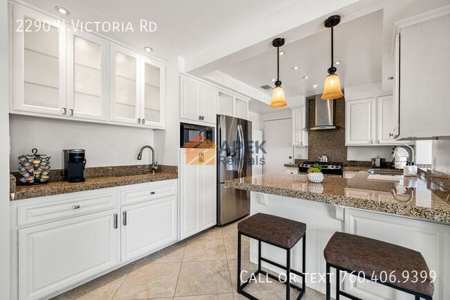 Building Photo - 2290 N Victoria Rd