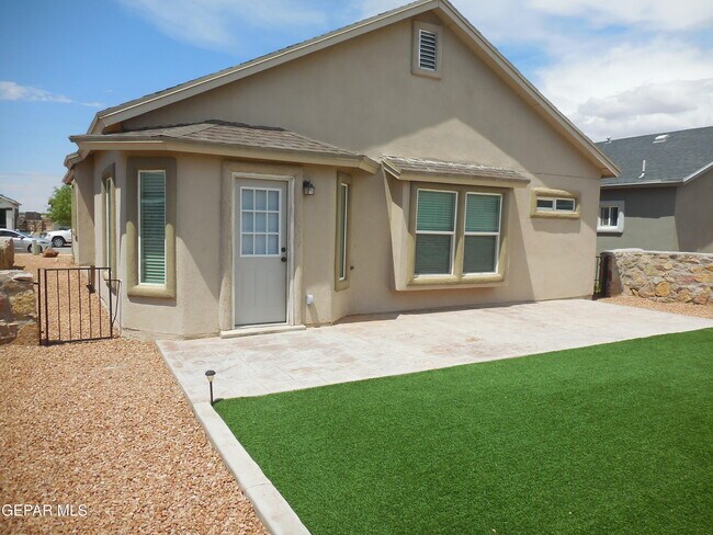 Building Photo - 14374 Kayla Mia Dr