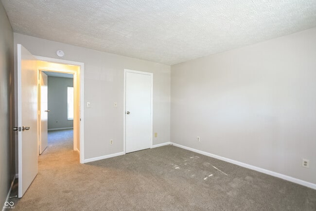 Building Photo - 6127 Terrytown Pkwy