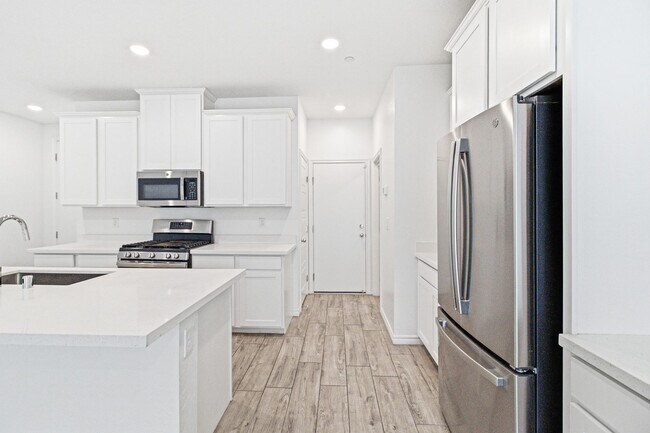 Building Photo - 9763 Mojave Mountain St