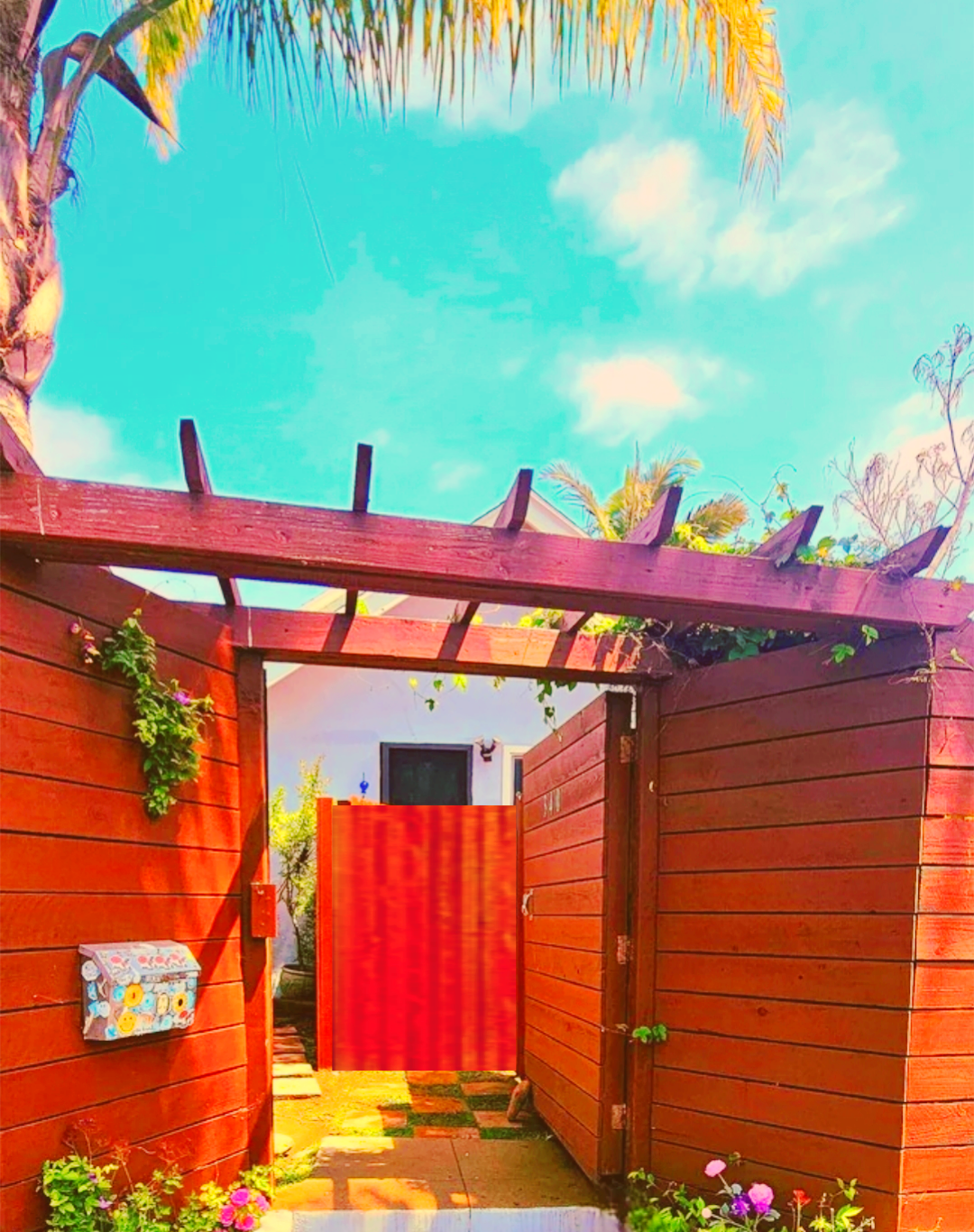 Building Photo - 340 Rennie Ave