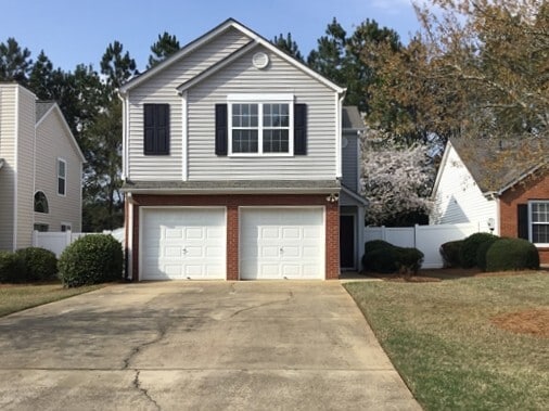 Building Photo - 205 Daventry Way