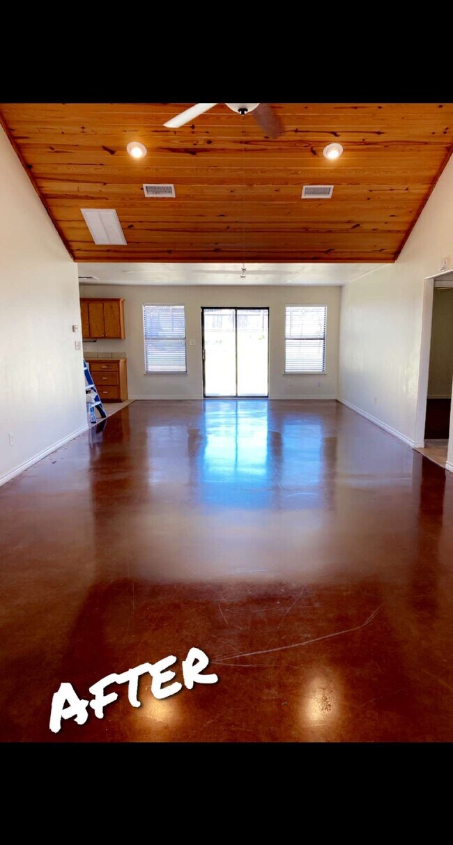 Building Photo - 1773 Blessed Lane