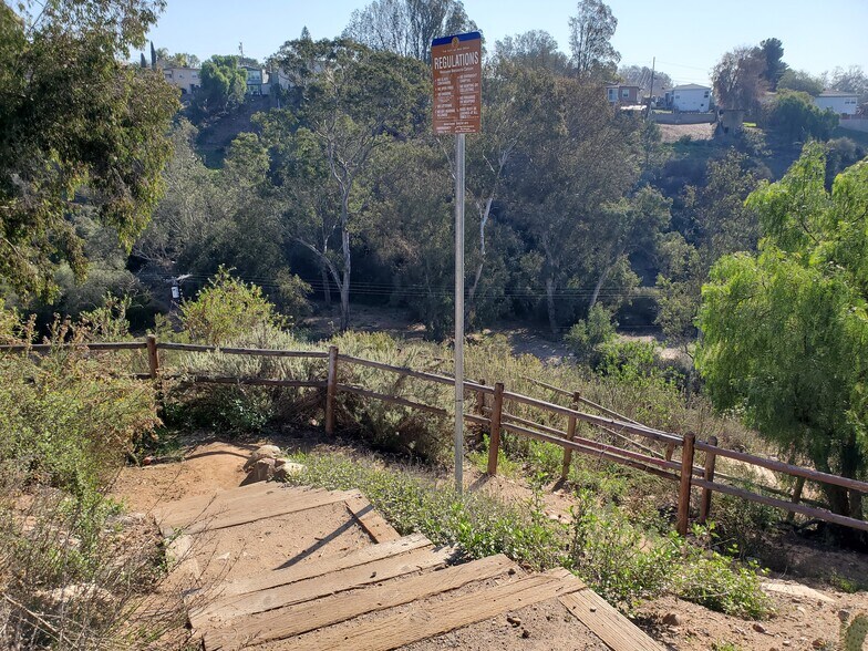 Building Photo - 2842 39th St