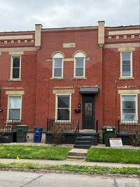Building Photo - Newly Renovated 3-bedroom, 2.5 bath Townhome in Merion Village with Single-Car Garage