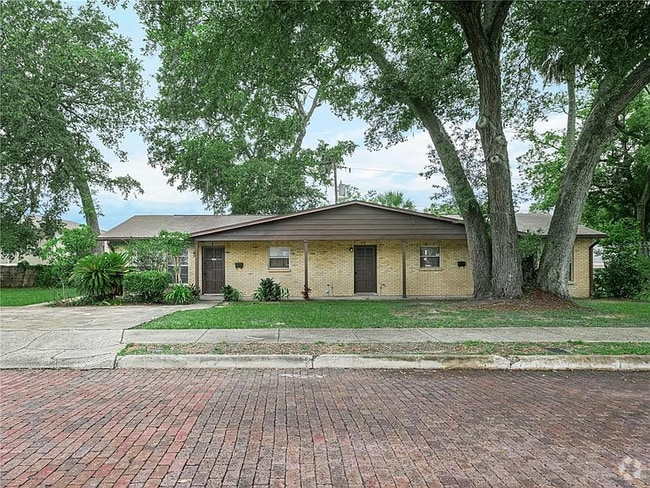 Building Photo - 1213 Hartsell Ave