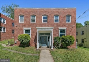 Building Photo - 3212 28th St SE