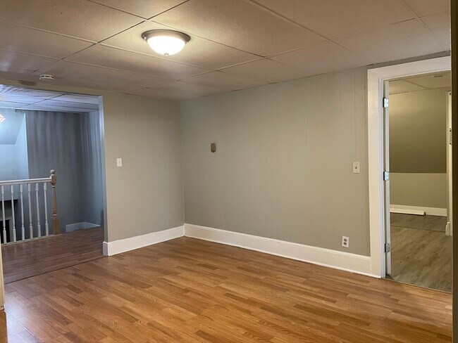 Building Photo - 7 Fayette Pl