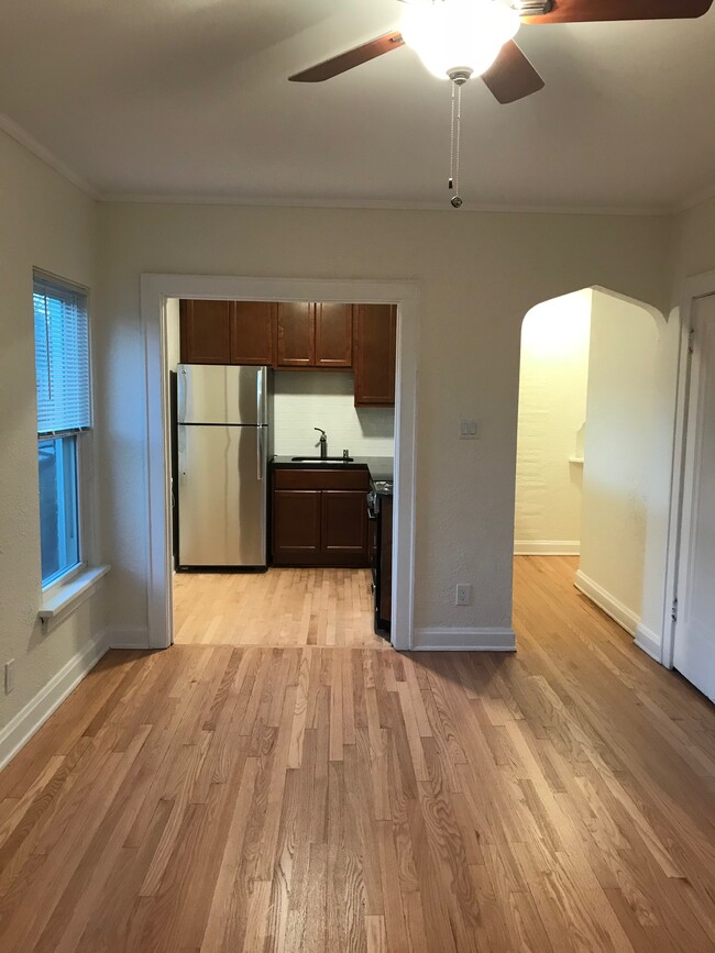 Living room view - Diversey Manor