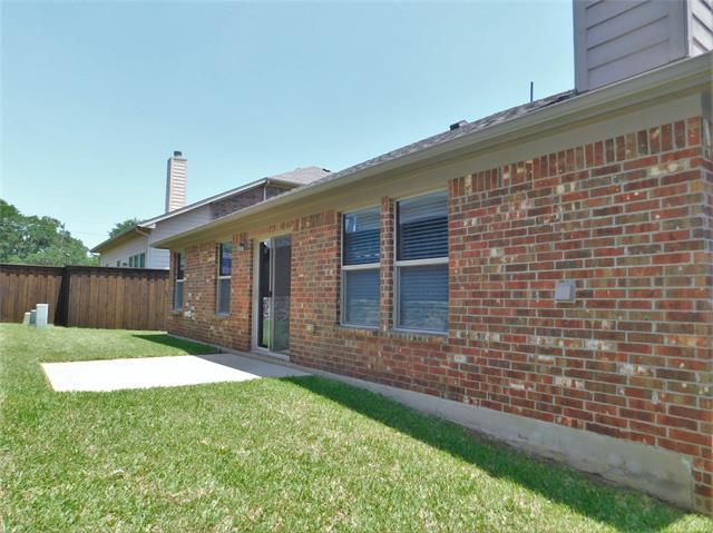 Building Photo - 4502 Baytree Ave