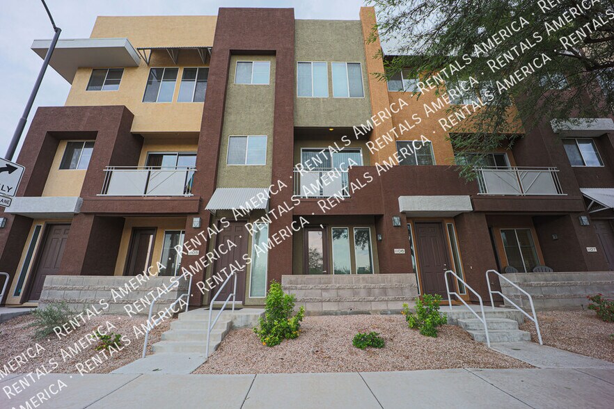 Building Photo - 6745 N 93RD Ave