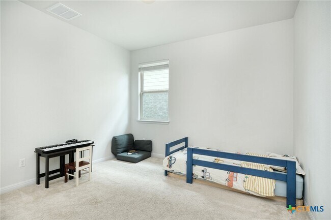 Building Photo - 532 Tanda Ln