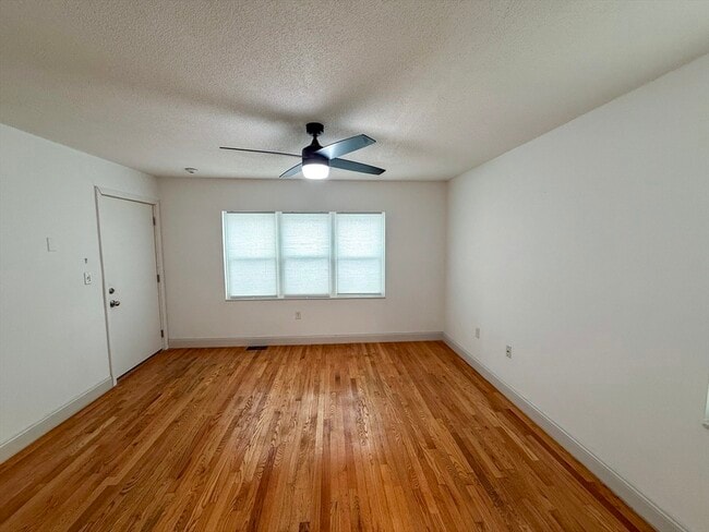 Building Photo - 250 Dudley St