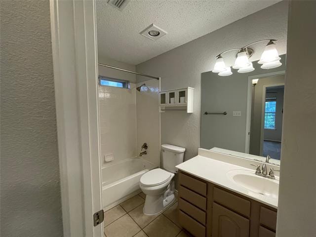 Building Photo - 2713 Chatsworth Dr