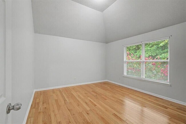 Building Photo - 1025 Balsam Wood Trail