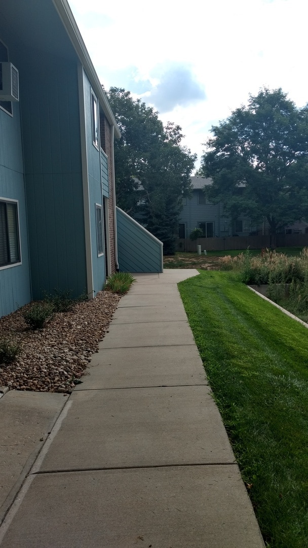 Building Photo - AMAZING LOCATION 2 Bed 1 Bath Townhouse in Lafayette