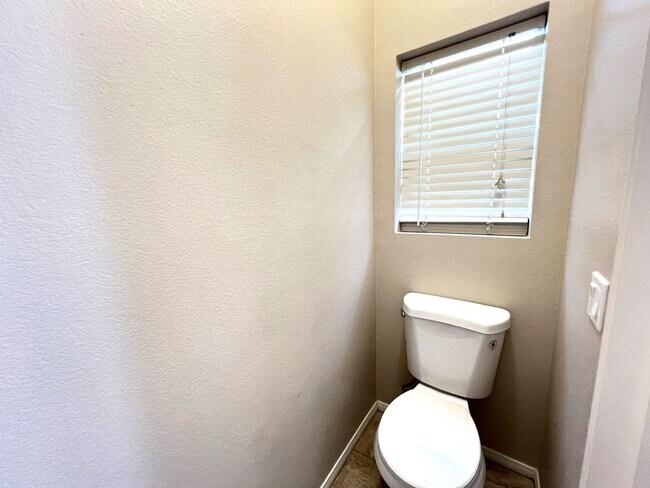 Building Photo - 1022 Pecos River Ave