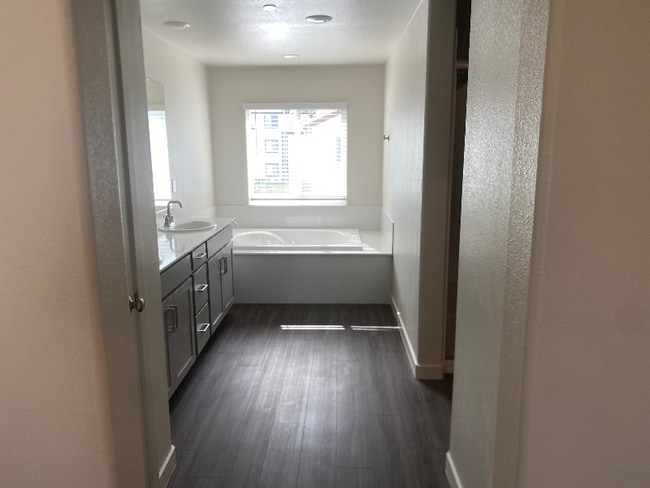 Building Photo - 653 Barrett Lk Rd