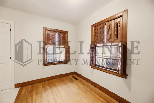 Building Photo - 737 S Lorraine Ave