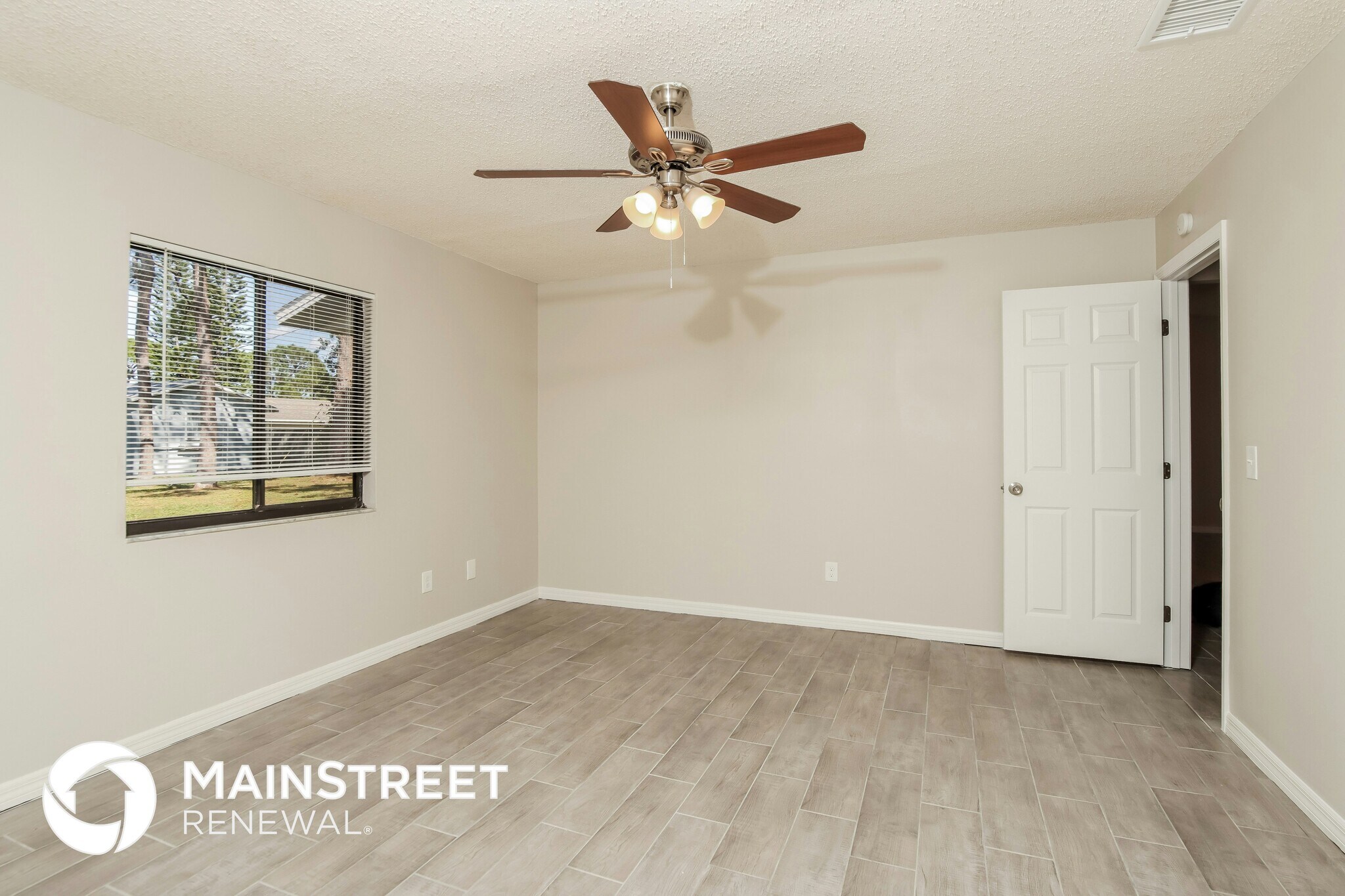 Building Photo - 1079 Beacon St NW