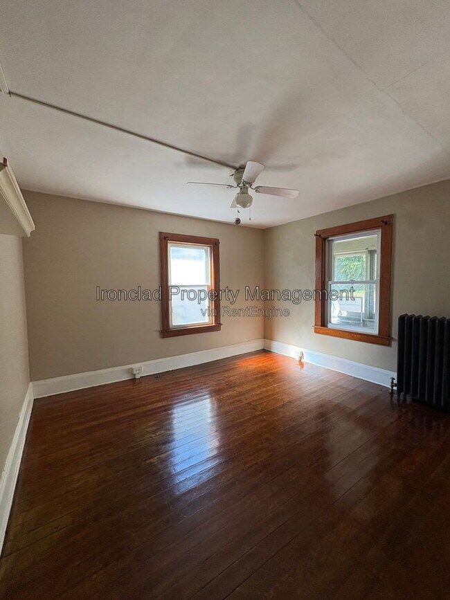 Building Photo - 51 Grove St