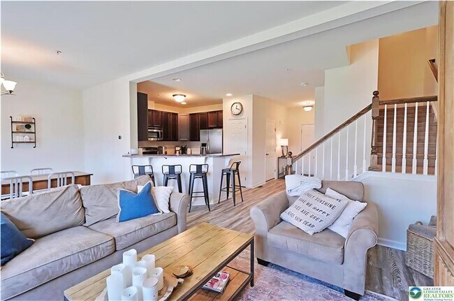 Building Photo - 229 Snapdragon Way