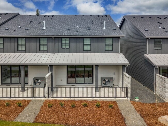 Building Photo - 7001 NE 132nd Way