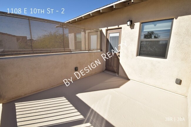 Building Photo - Modern 3 Bed 3 Bath - Less than 1 Mile to ...