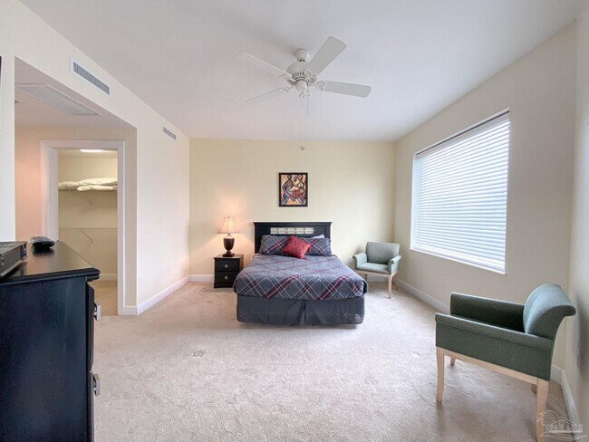 Building Photo - 645 Lost Key Dr