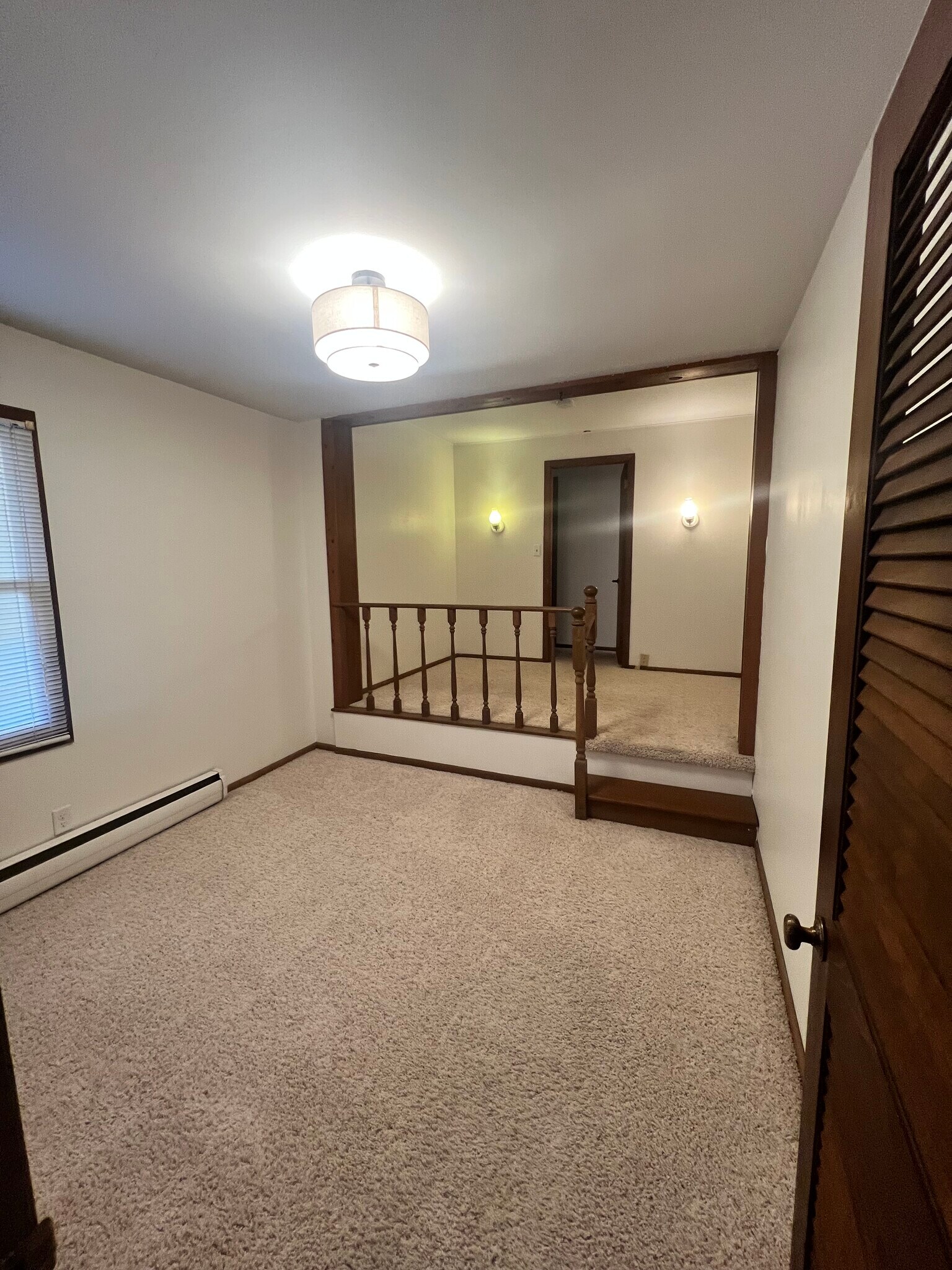 Building Photo - 987 County Road C2 W