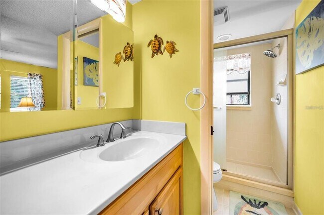 Building Photo - 300 S Florida Ave