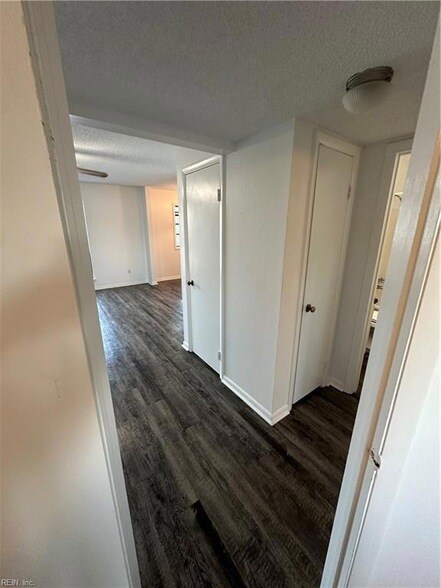 Building Photo - 4789 Dadson Ct