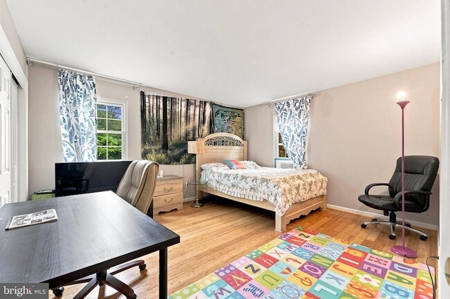 Building Photo - 315 Pheasant Hill Dr