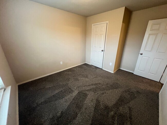 Building Photo - 6316 Lena Dr
