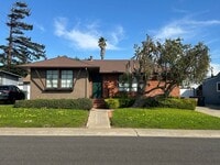 Building Photo - Charming Single-Family Two-Bedroom Home in South San Francisco